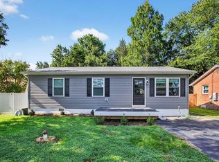 43215 Riverside Dr, Hollywood, MD 20636