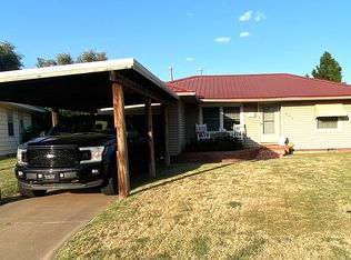409 S Longview Dr, Enid, OK 73703