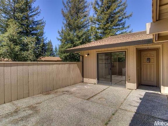 3rd image of 3289 Topaz Ln