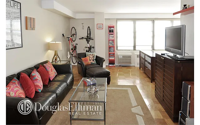 Sold by Douglas Elliman | media 8