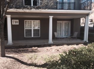 710 Walker Sq APT 1B, Charlottesville, VA 22903