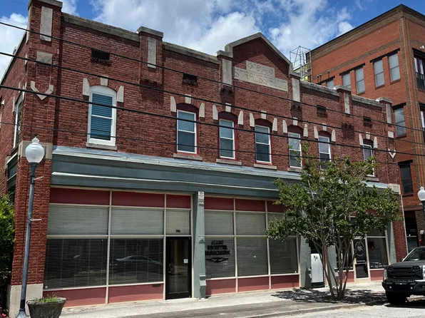 703 N 4th St Unit 3, Wilmington, NC 28401