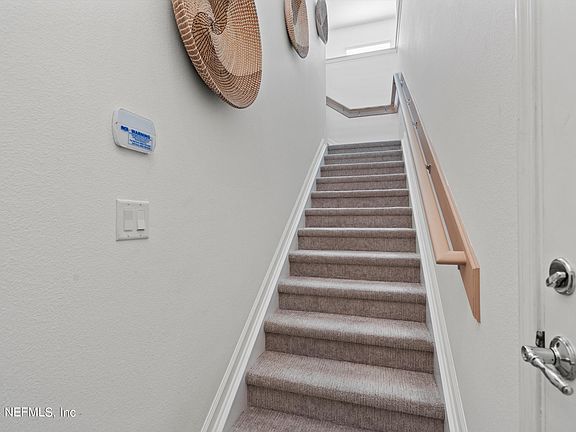 4th image of 6681 WHITE BLOSSOM Circle #24E
