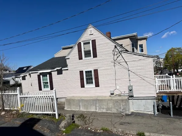 20 Montgomery St, Lawrence, MA 01841