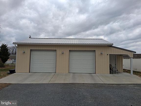 5th image of 10691 Rifle Range Rd