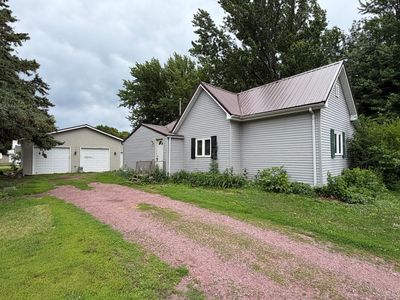 427 Cedar Ave, Westbrook, MN, 56183