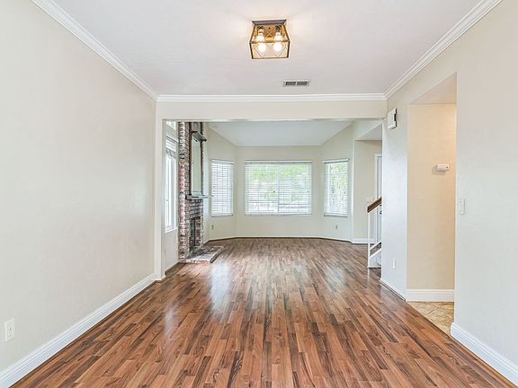 4th image of 1421 Westwood Pl