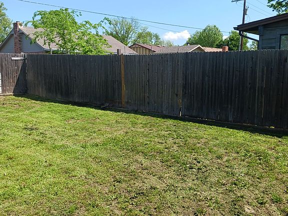 3rd image of 10721 E 26th Pl