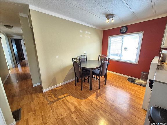 2nd image of 129 17th STREET NE