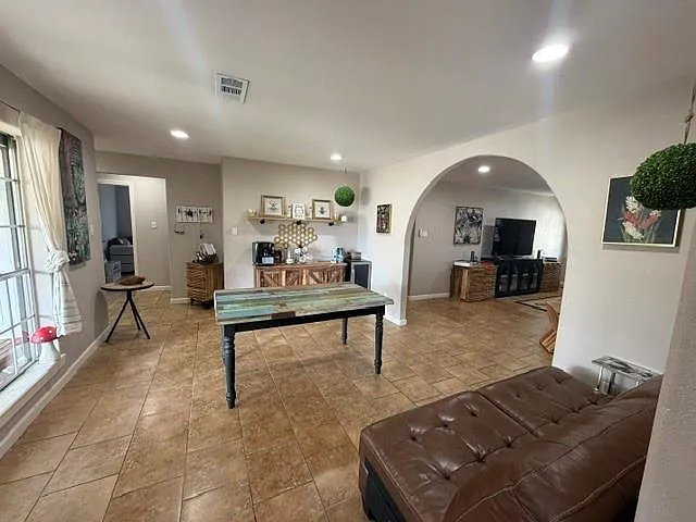 3107 Pine St — Photo 7