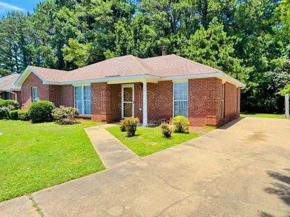 6917 Oak Side Dr, Montgomery, AL 36117