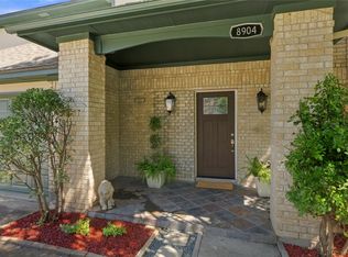 8904 Bridgewood Trl, Austin, TX 78729