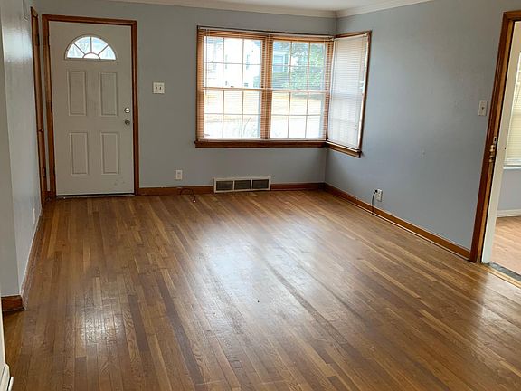 4th image of 1048 Bakewell Dr