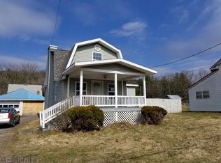 14040 S Eagle Valley Rd, Tyrone, PA 16686