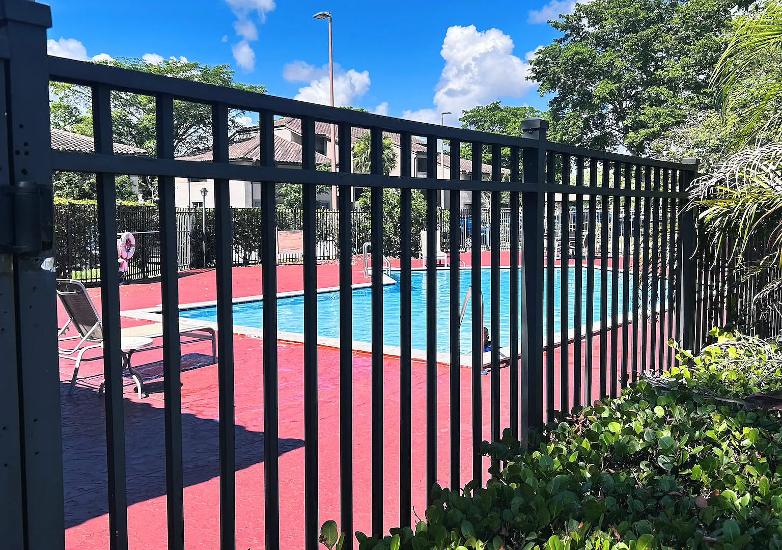 2 bed, 2.0 bath, 986 sqft, $2,000 — Photo 3