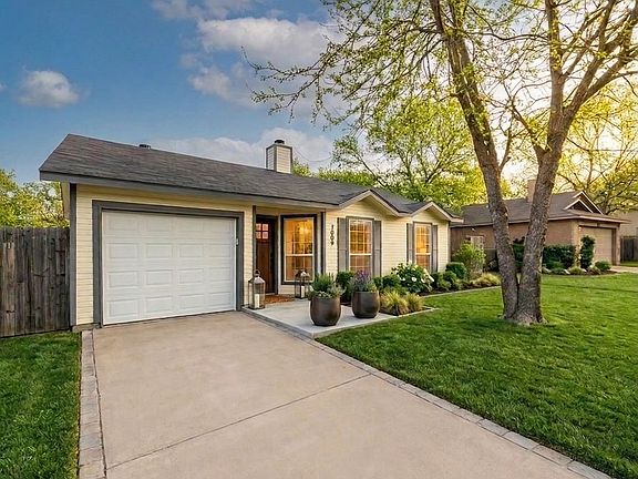 2nd image of 3809 London Ln
