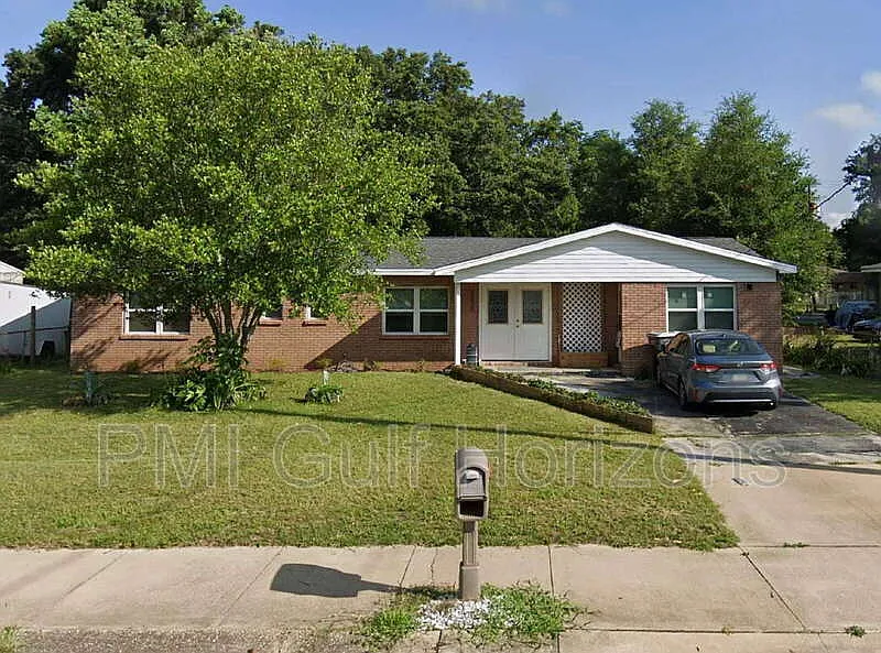 6606 Hampton Rd