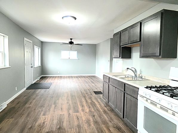 1825 E 28th Ave, Lake Station, IN 46405