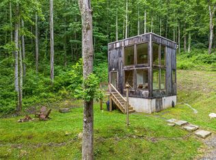 195 Henry Bradley Rd, Marshall, NC 28753