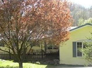 1345 Browns Creek Rd, Saint Albans, WV 25177