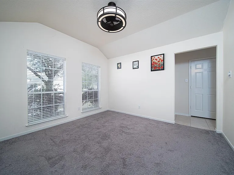 20547 Upland Fair Ln — Photo 5