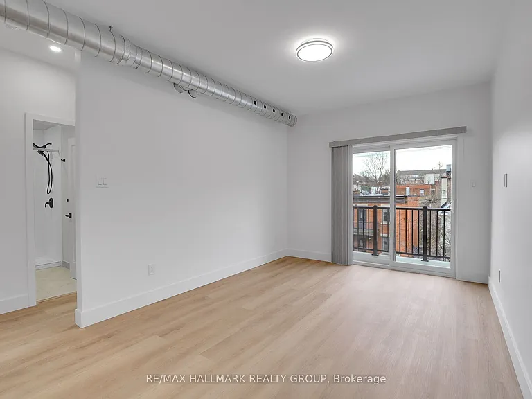 109 Russell Ave #4 — Photo 12