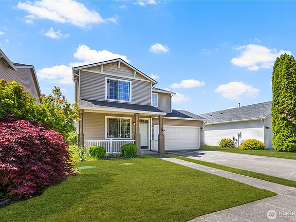 3rd image of 8305 Sweetbrier Loop SE