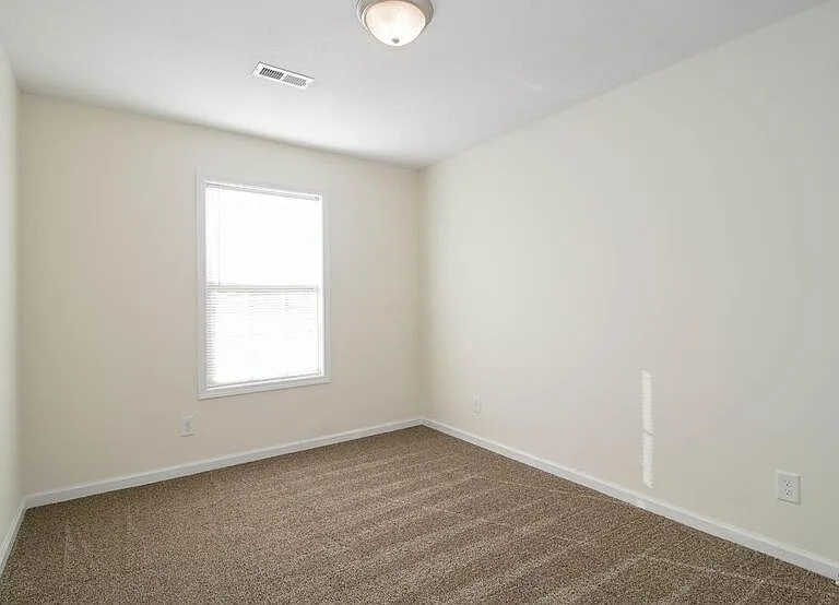 1720C Thistlewood Dr — Photo 17