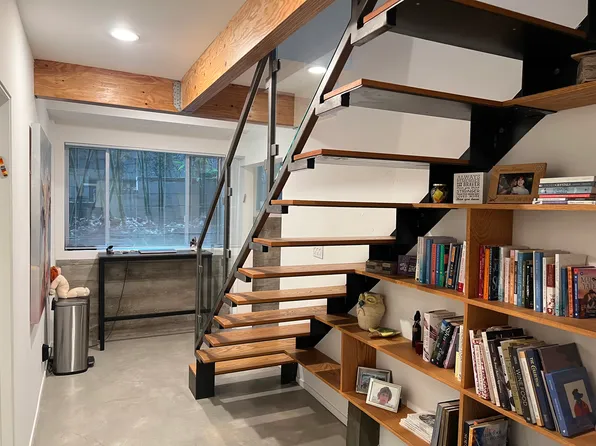 11732 Dorothy St APT 2, Los Angeles, CA 90049