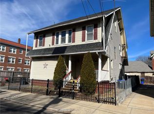 131 Daboll St, Providence, RI 02907
