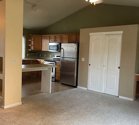 4th image of 2602 Winding River Dr
