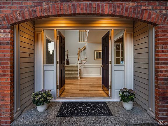 Come on in!