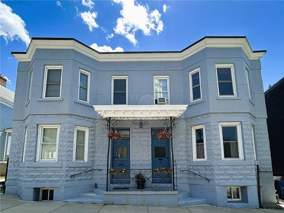 3 Bull St #2