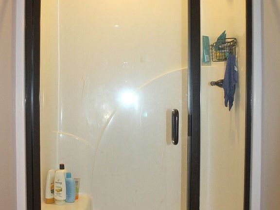 5th image of 11 Woodchase Ct