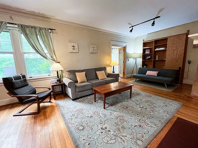 110 Linden Ave — Photo 28