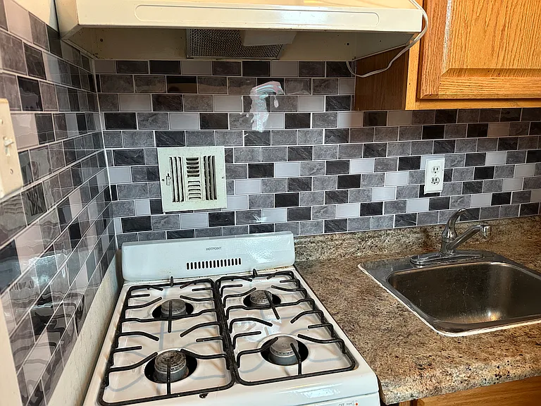 1121 Arlington Blvd #702 — Photo 7