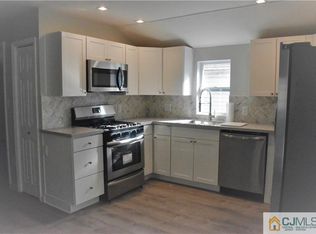 806 Summerfield Ave, Laurence Harbor, NJ 08879
