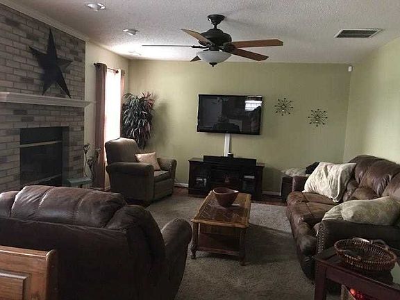 2nd image of 3627 Whistlewood Ln