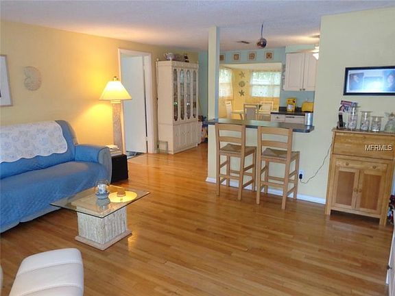 4th image of 5920 91st Ave
