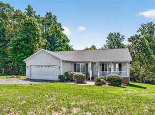 453 Sawyersville Rd, Asheboro, NC 27205
