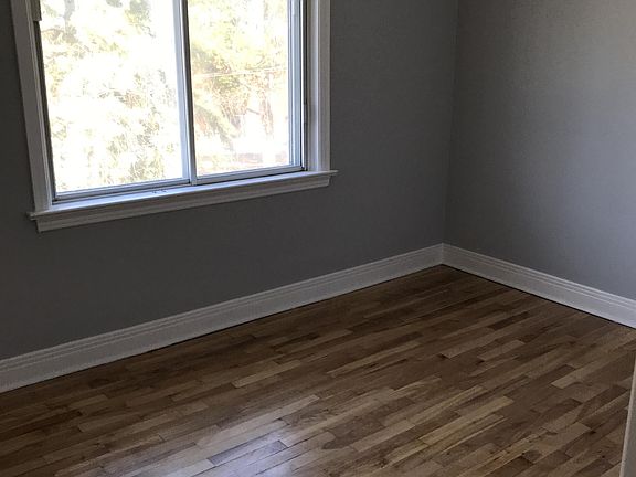 2nd image of 2467 Junction Ave #1069839