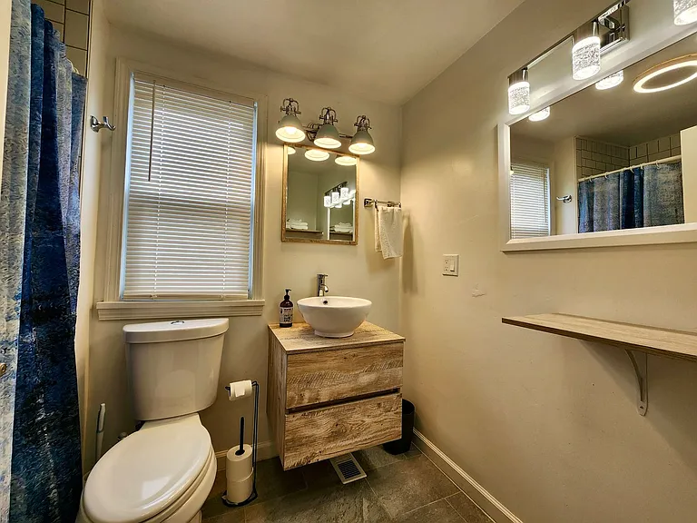 215 West Ave — Photo 20