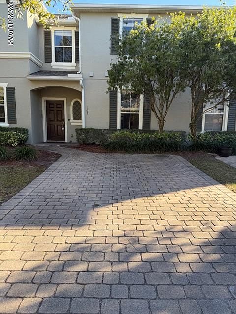 1st image of 103 Aston Grande Dr