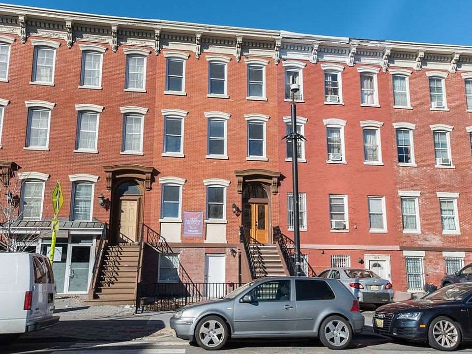 1st image of 677 Bergen Ave APT 3