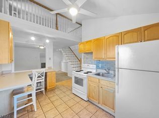 964 State Route 173 #B, Bloomsbury, NJ 08804