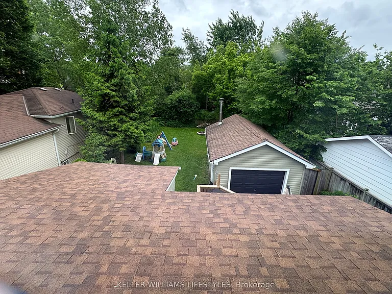 101 Emery St E — Photo 20