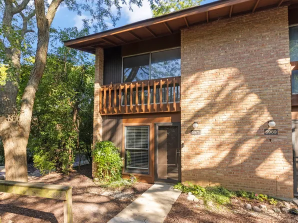 5971 Meadow Dr, Lisle, IL 60532