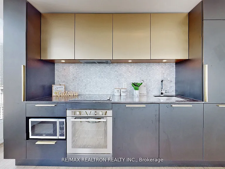 85 Wood St #2803 — Photo 10