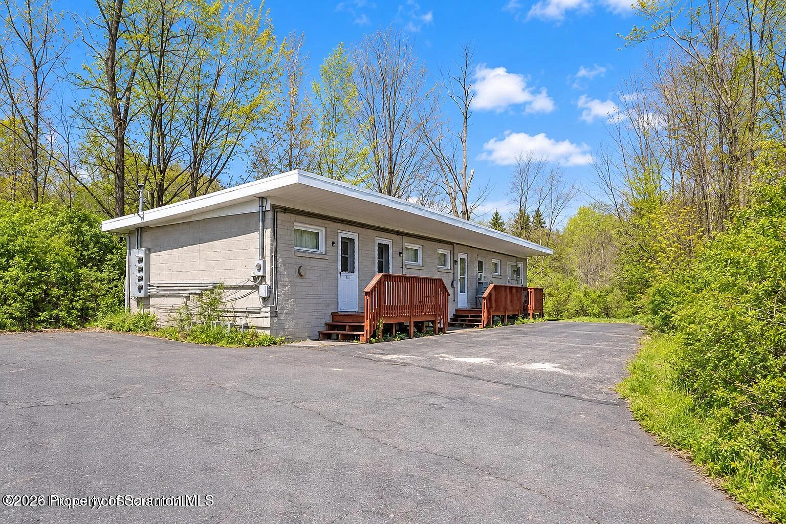 1 bed, 1.0 bath, 225 sqft, $750 — Photo 1