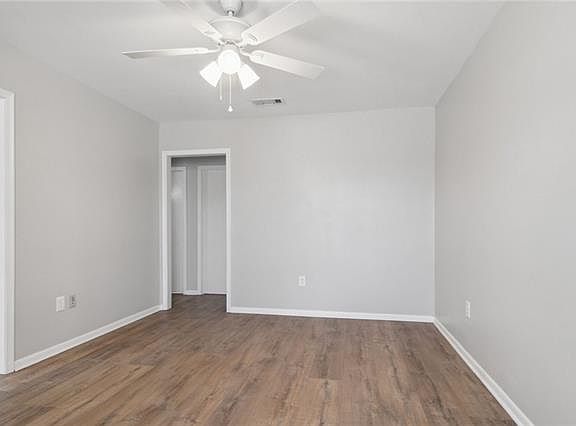5th image of 202 Pink St